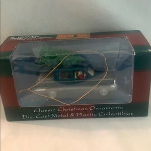 Maisto Classic Christmas Ornaments Die Cast